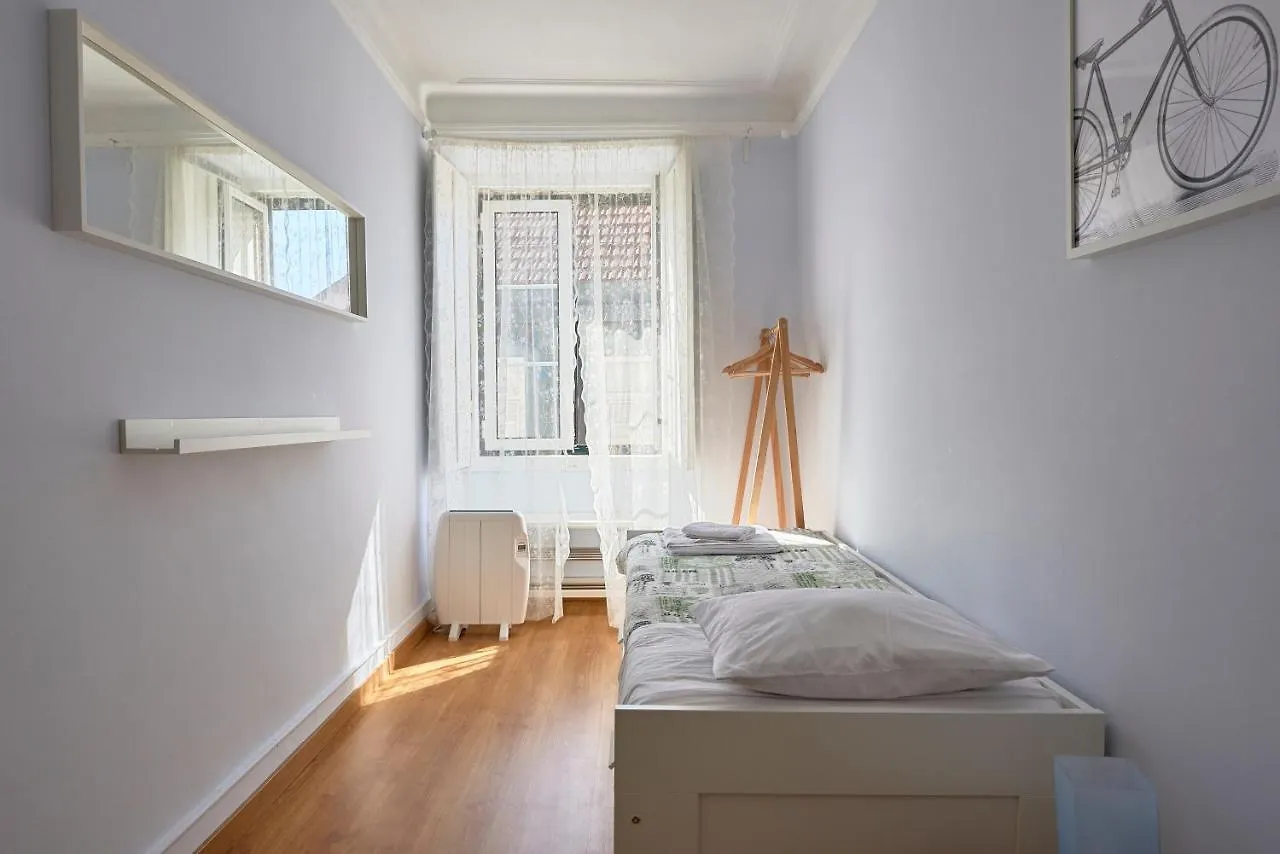 Aesthetic Riverview Apartment In Historical Lisbon Portugal